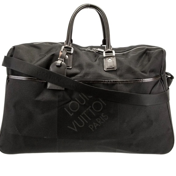 Louis Vuitton Handbags - Louis Vuitton weekender bag. Seams damaged Damier Geant Albatros. Authentic Bag!